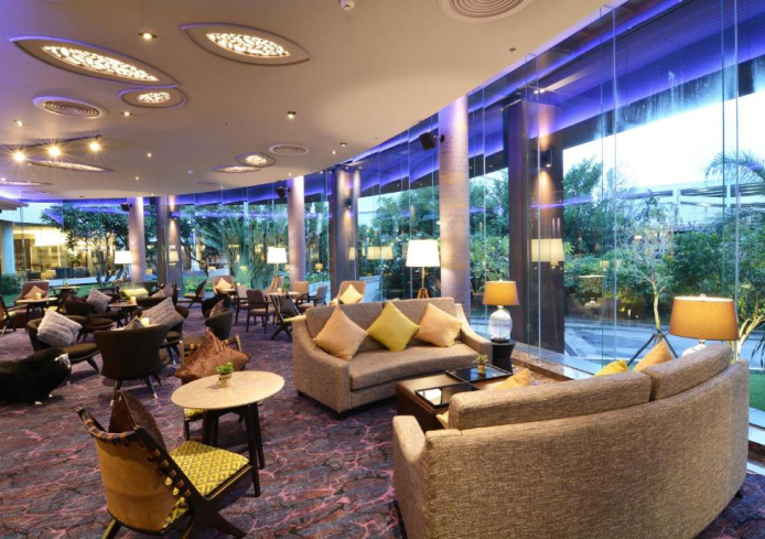 awmun 6 venue
